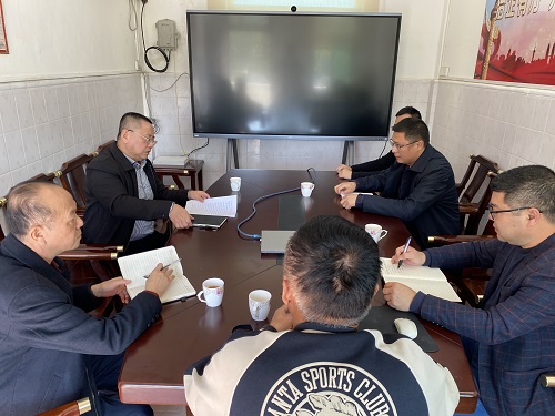 588c238deca80831bf1f8115fbe60ab1.jpg 座談會(huì).jpg